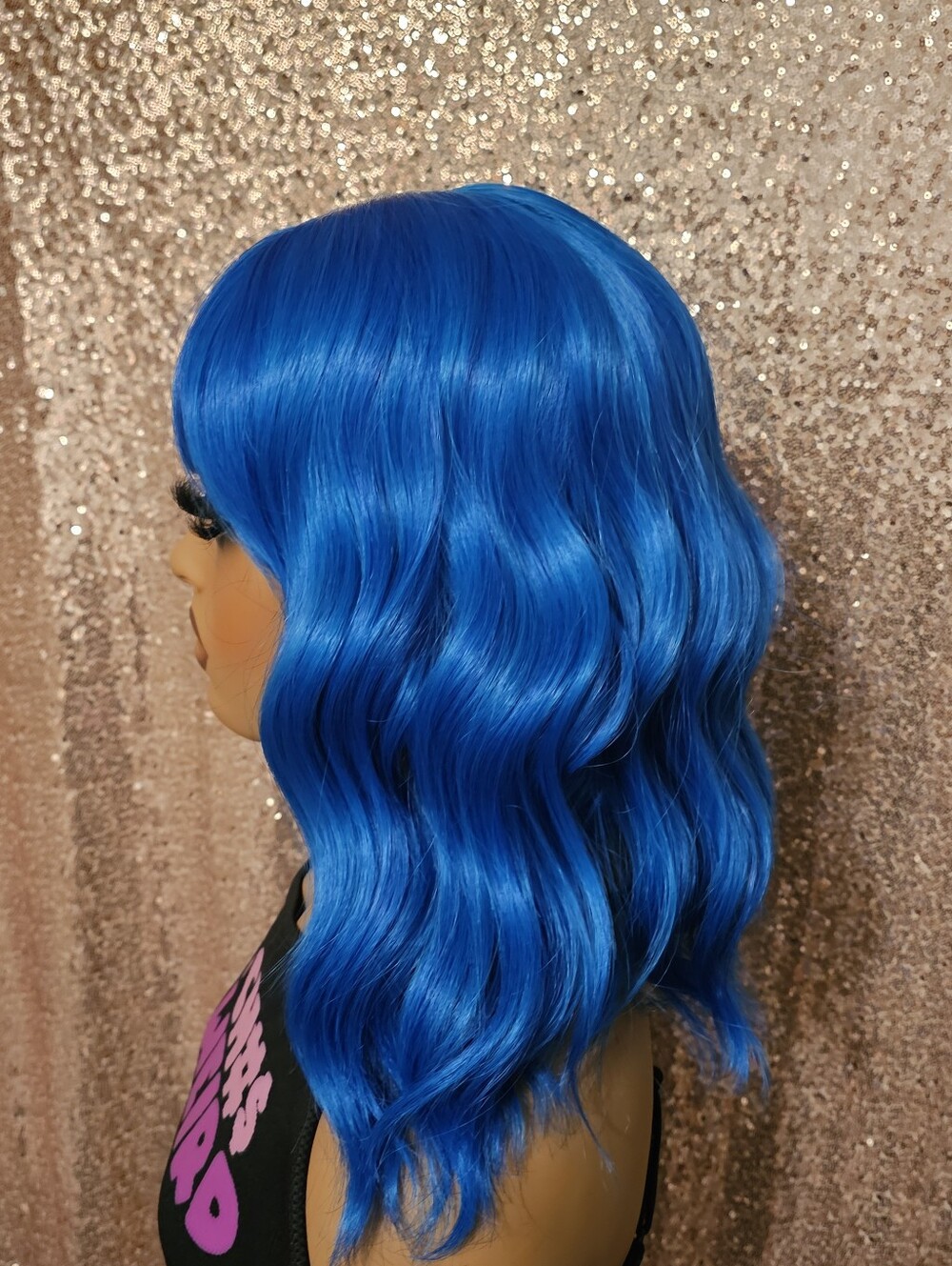 Wig - Picture 2 of 3